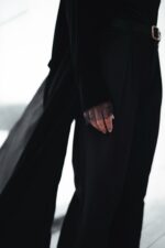 Mukhmal abaya - Image 2