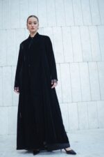 Mukhmal abaya - Image 6