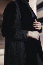 Mukhmal abaya 2 - Image 4